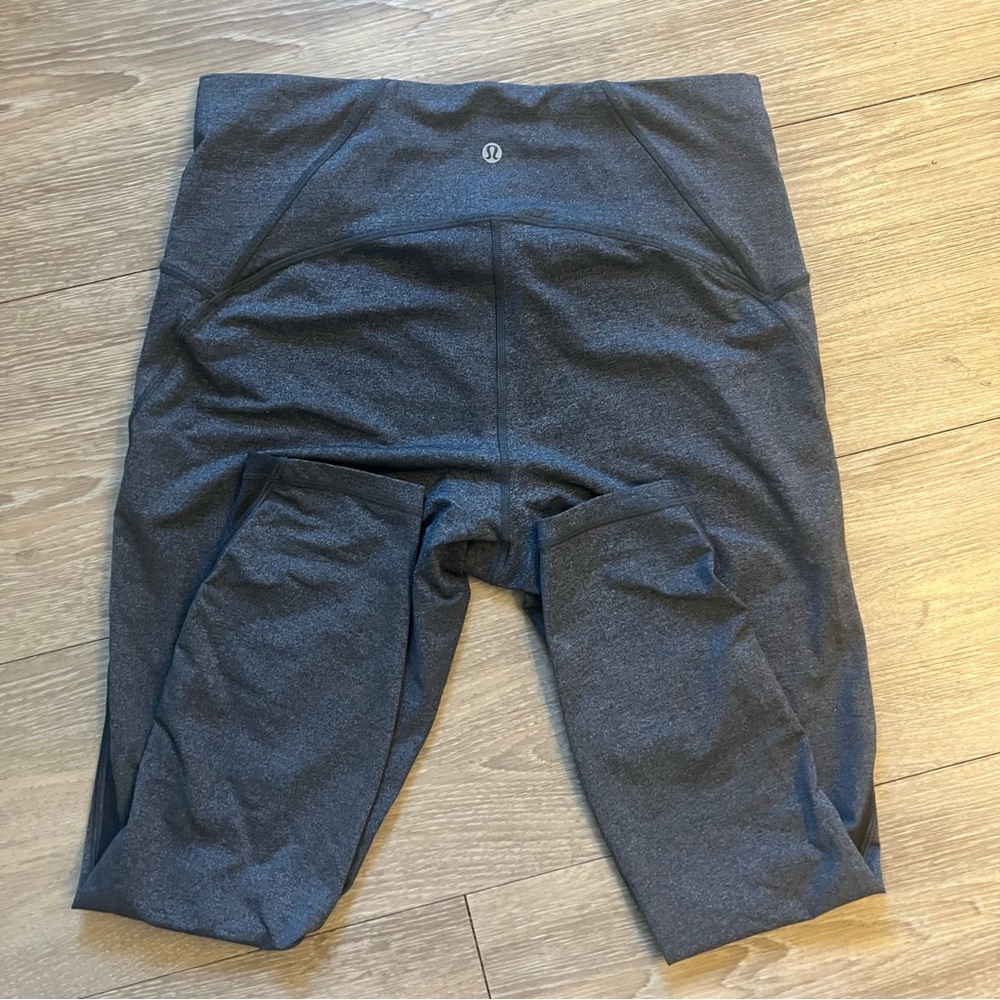 Lululemon Leggings- small hole